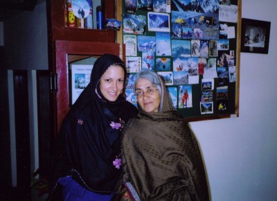 Sitara Hewitt And Mother