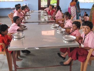 Sangam students lunch